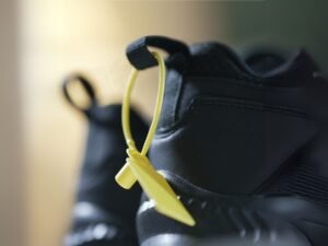 Shoes Plastic seals