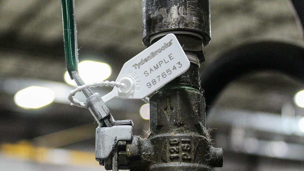 The Zero-Gap Locking Mechanism of an Adjustable Seal The Zero-Gap Locking Mechanism of an Adjustable Seal.