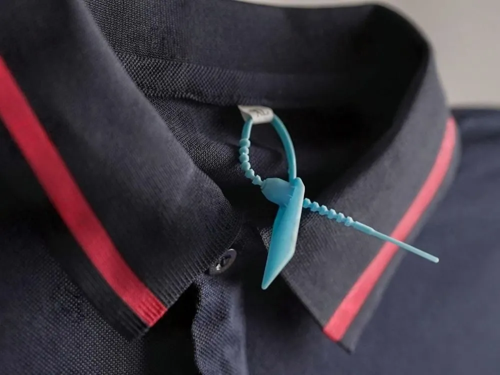 Plastic seals for clothes